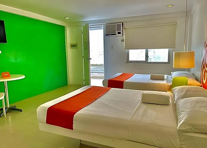 Islands - Mactan Hotel 2*
