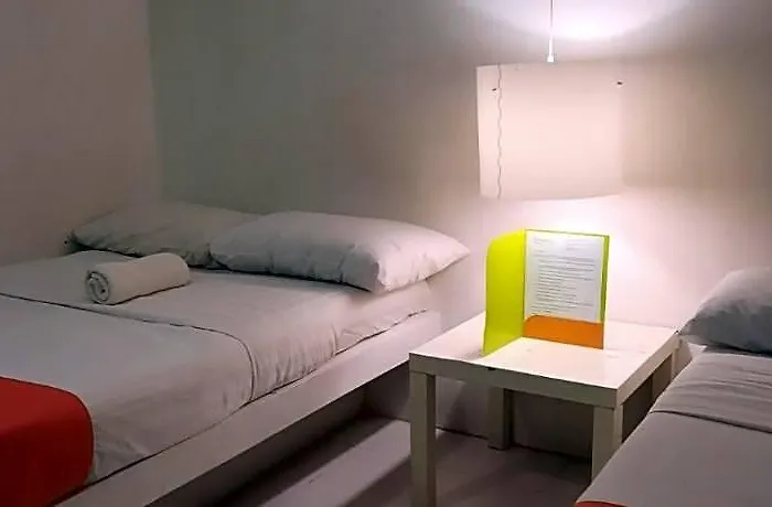 Hotel Islands - Mactan 2*